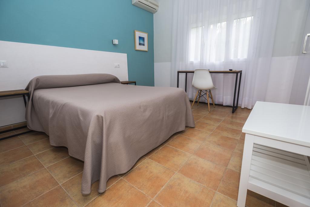 Hostal Las Cumbres Conil De La Frontera Dış mekan fotoğraf