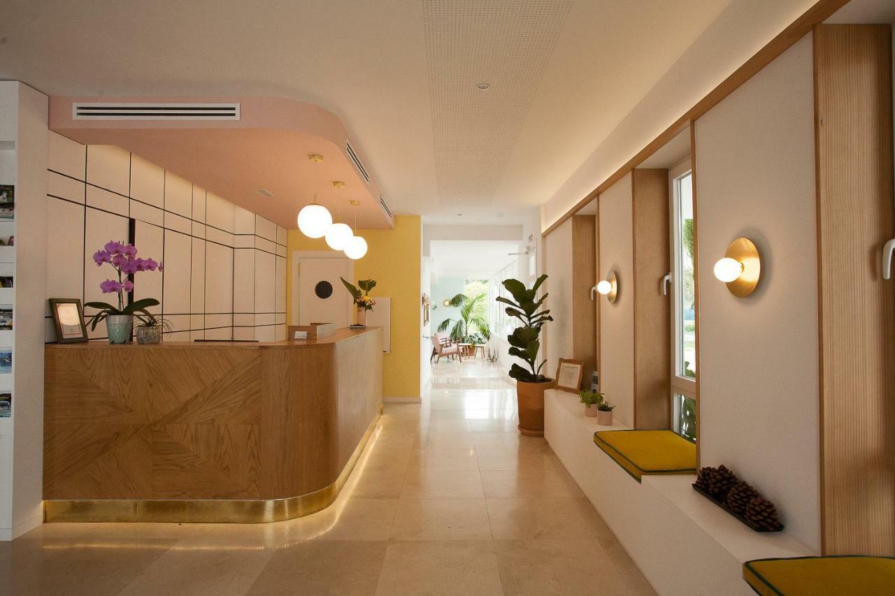 Hostal Las Cumbres Conil De La Frontera Dış mekan fotoğraf