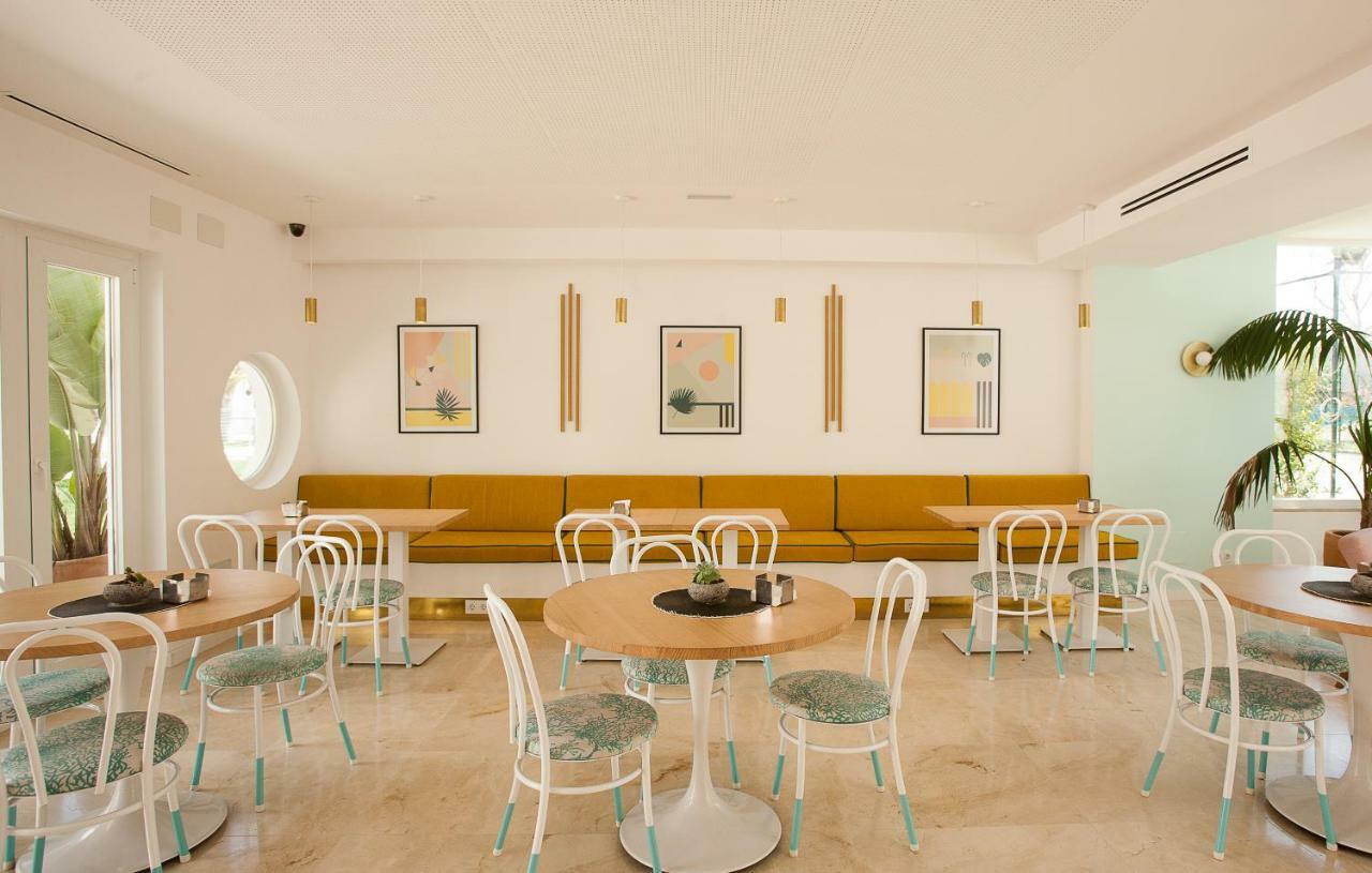 Hostal Las Cumbres Conil De La Frontera Dış mekan fotoğraf