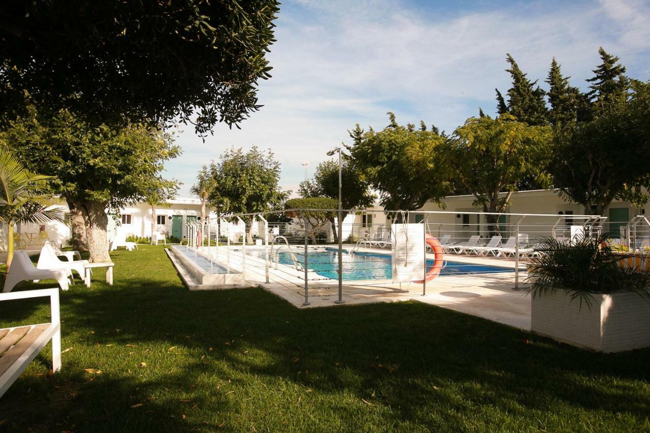 Hostal Las Cumbres Conil De La Frontera Dış mekan fotoğraf