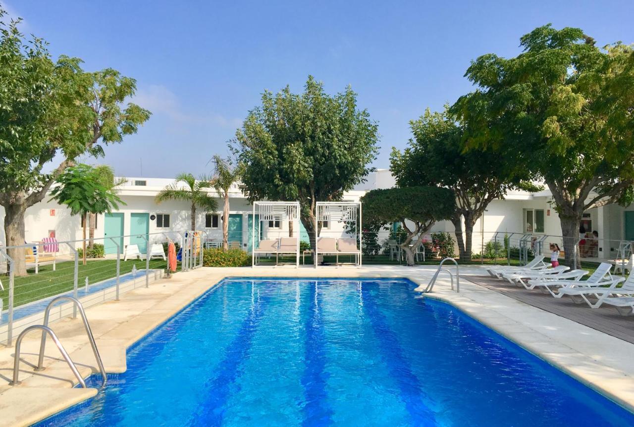 Hostal Las Cumbres Conil De La Frontera Dış mekan fotoğraf