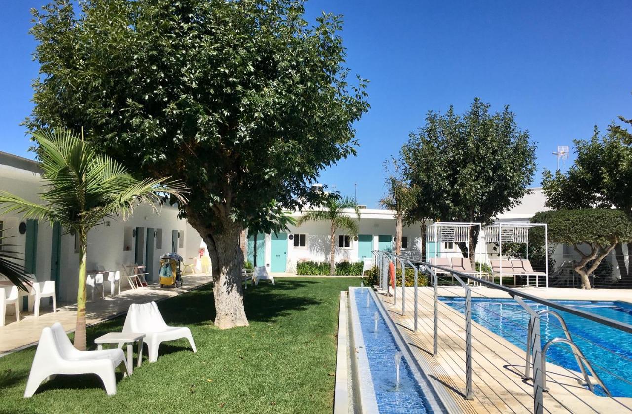 Hostal Las Cumbres Conil De La Frontera Dış mekan fotoğraf